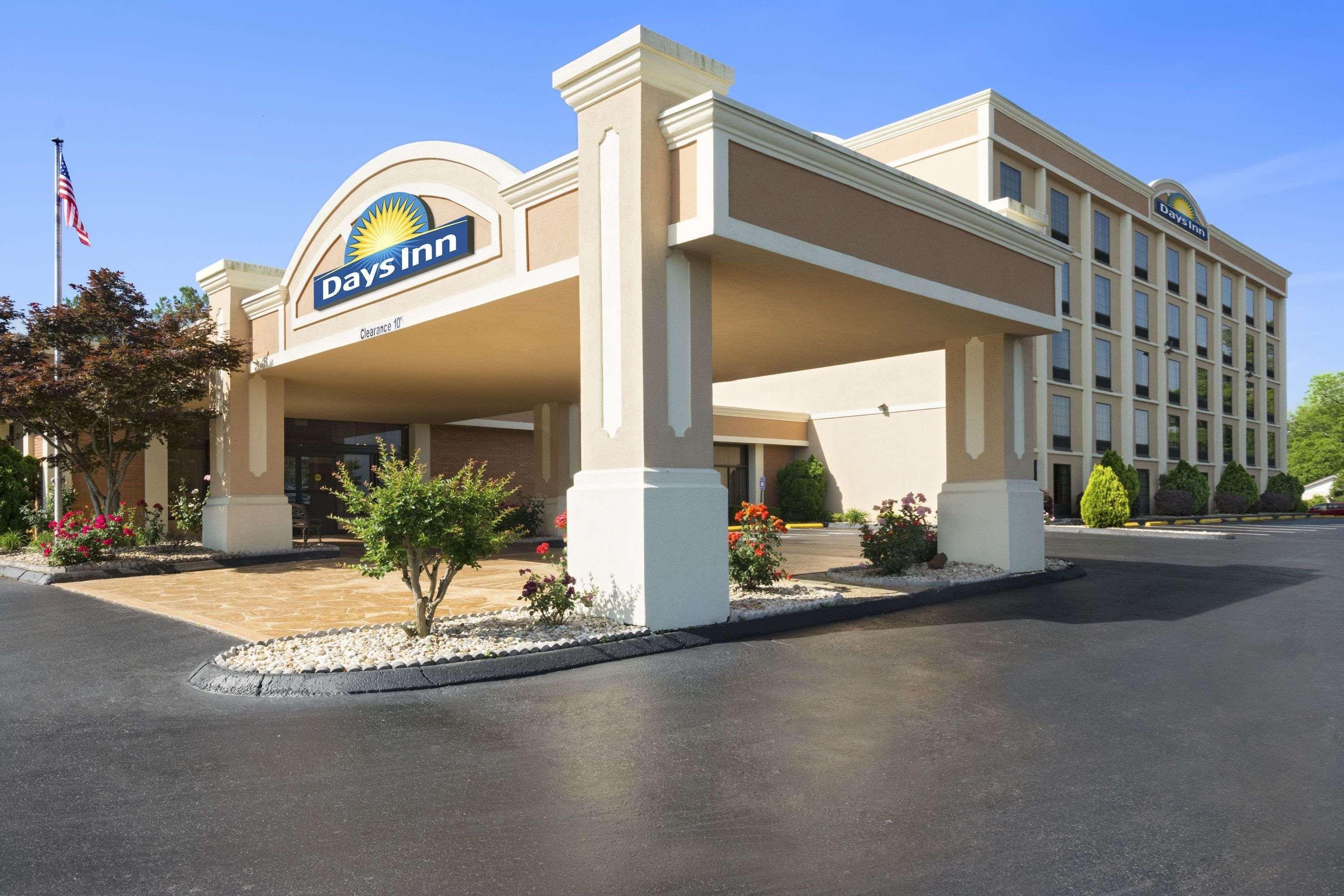Days Inn By Wyndham Rome Downtown Extérieur photo
