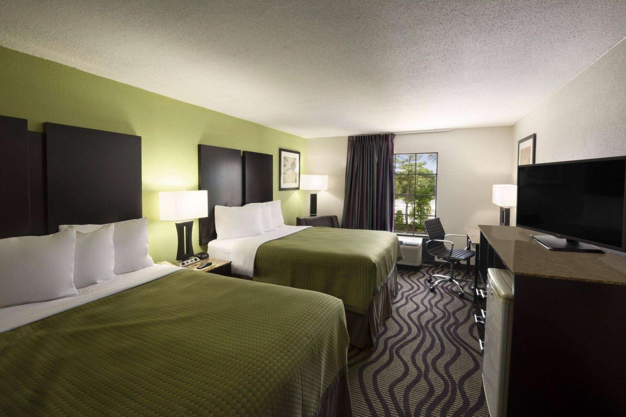 Days Inn By Wyndham Rome Downtown Extérieur photo